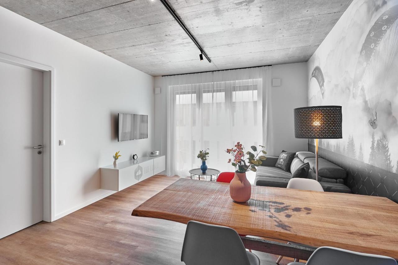The Cloud Suite Apartments Friburgo em Brisgóvia Quarto foto